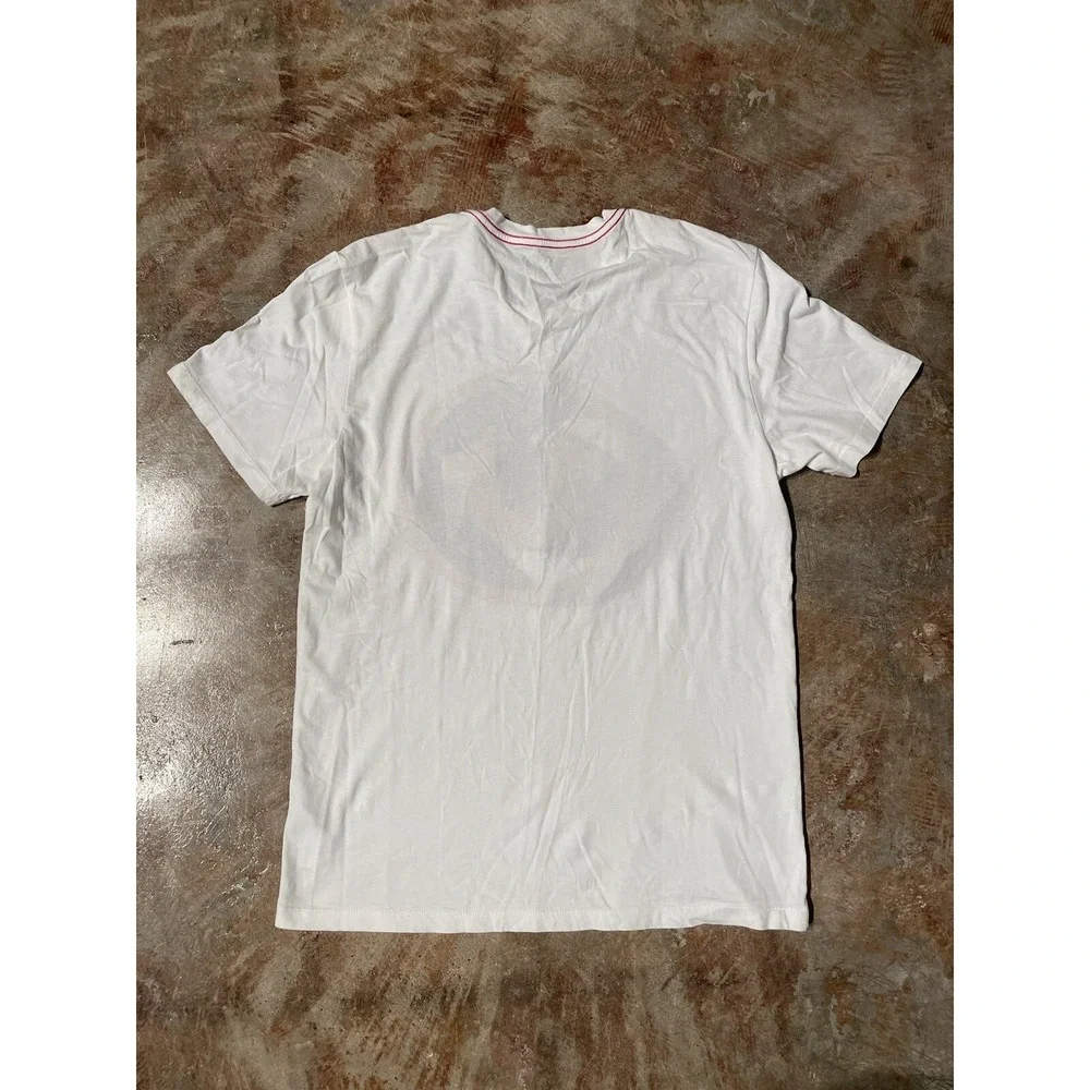True Religion Graphic White T Shirt Size‎ L